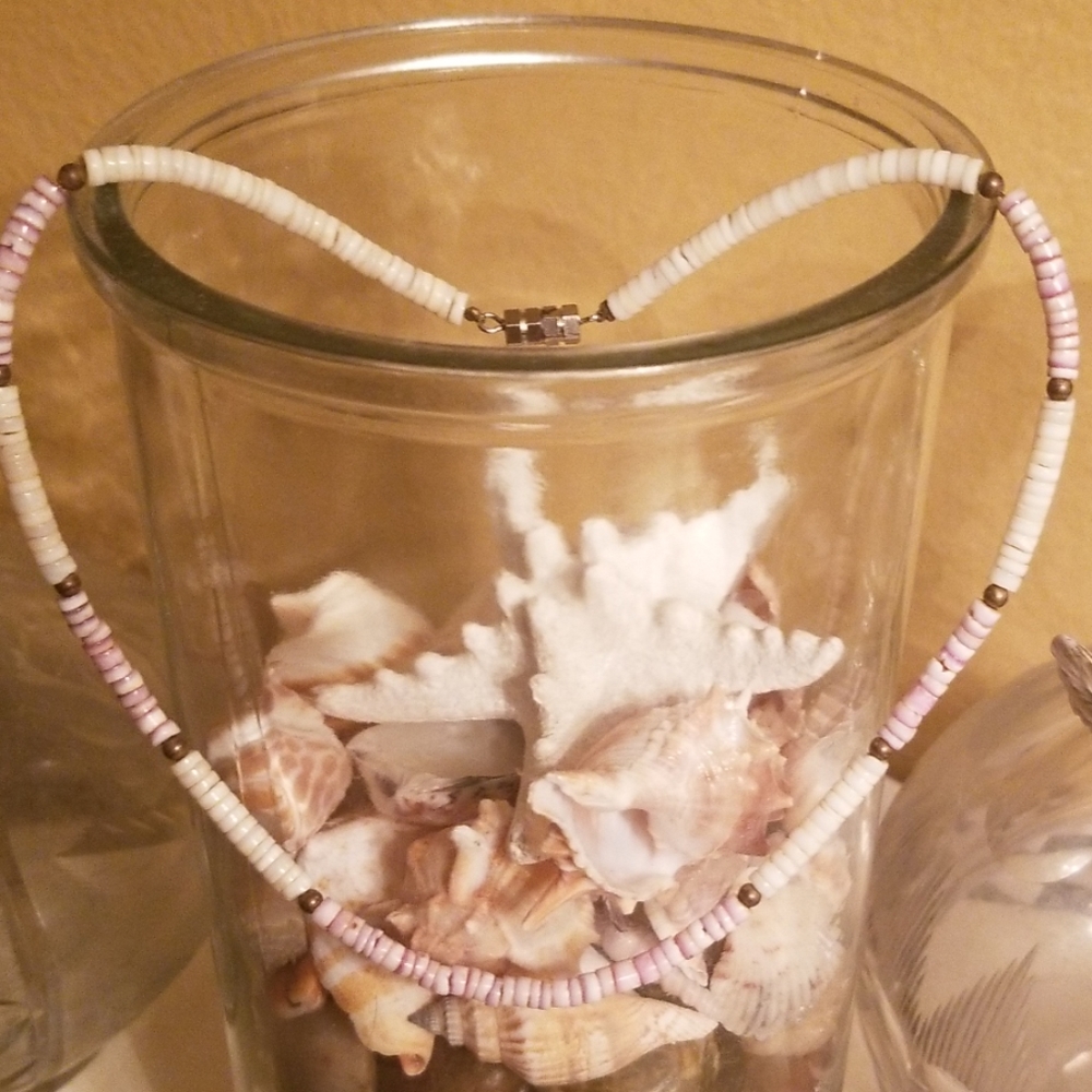 Vintage Shell Necklace Purple White Silver Free**